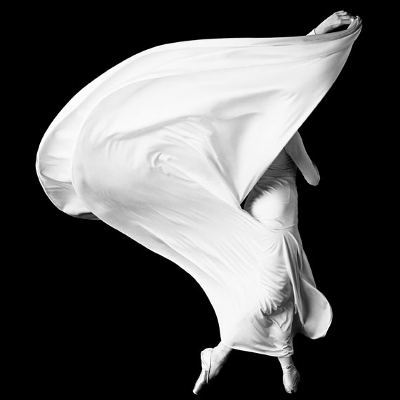 HOWARD SCHATZ
