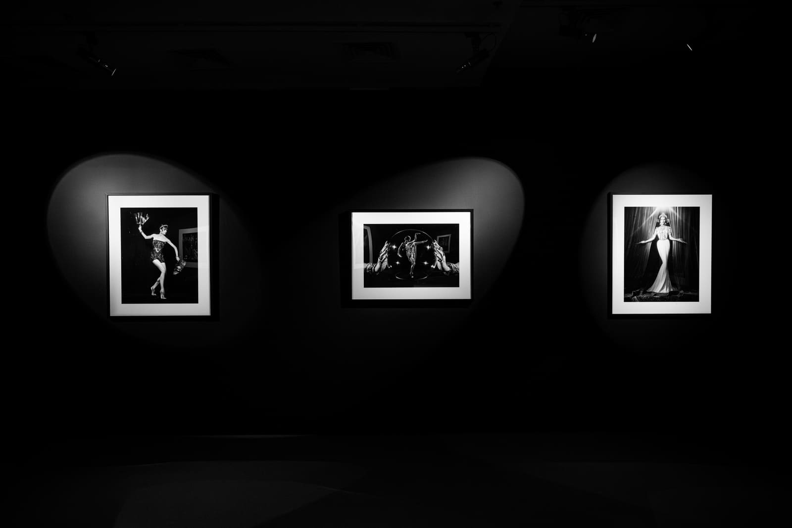 DAMIR ZHUKENOV “BEYOND TIME” AT THE MULTIMEDIA ART MUSEUM